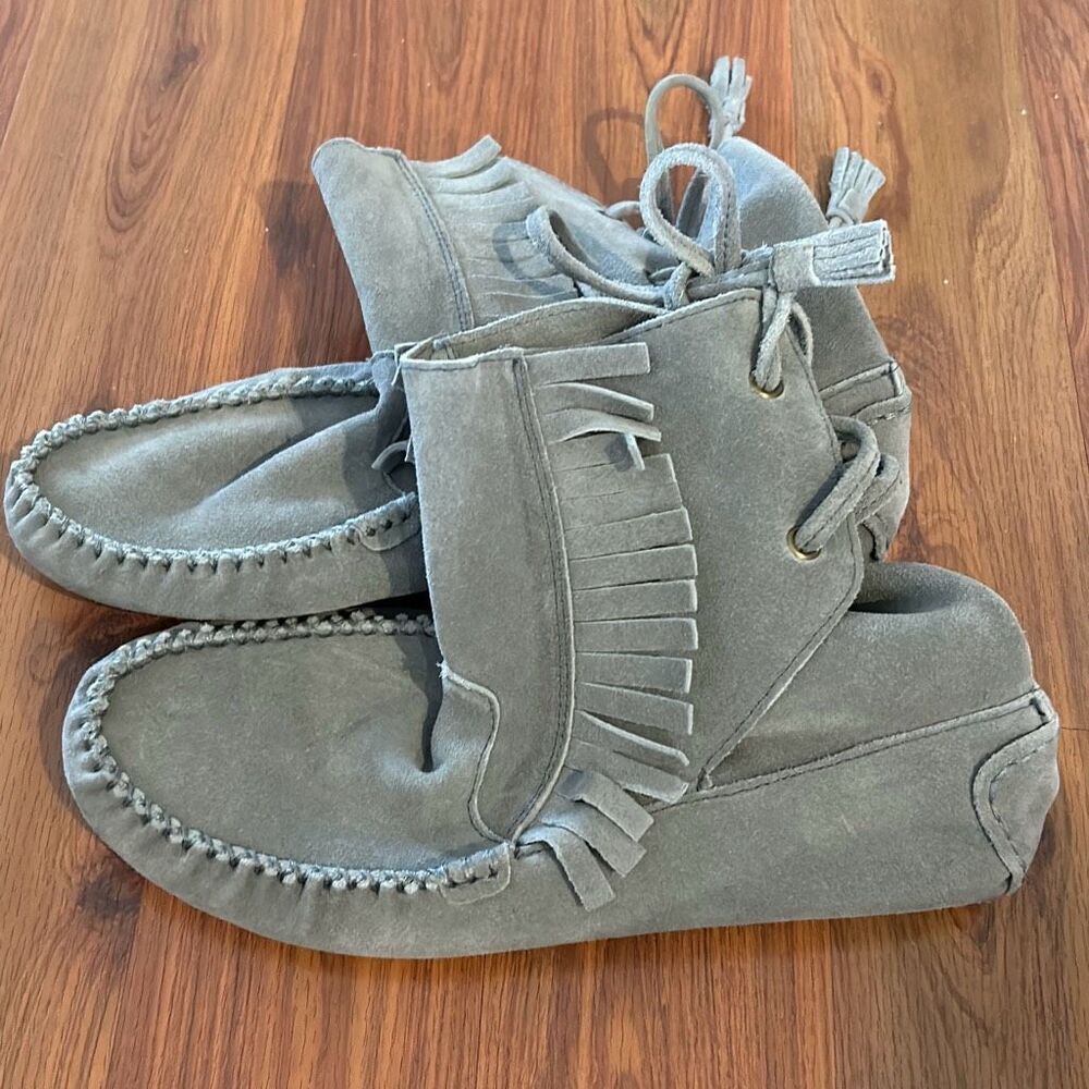 New j.Crew gray suede high top moccasins with fringe size 9 - Picture 4 of 5